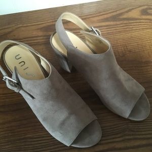 Unisa open toe